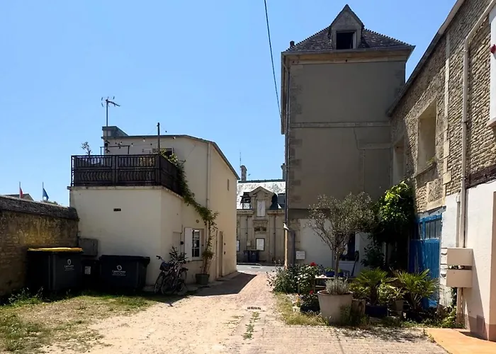 בית הארחה La Vigie - Maison En Bord De ליון-סור-מר