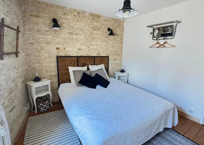 La Vigie - Maison En Bord De בית הארחה *