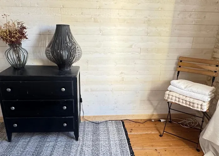 La Vigie - Maison En Bord De בית הארחה ליון-סור-מר