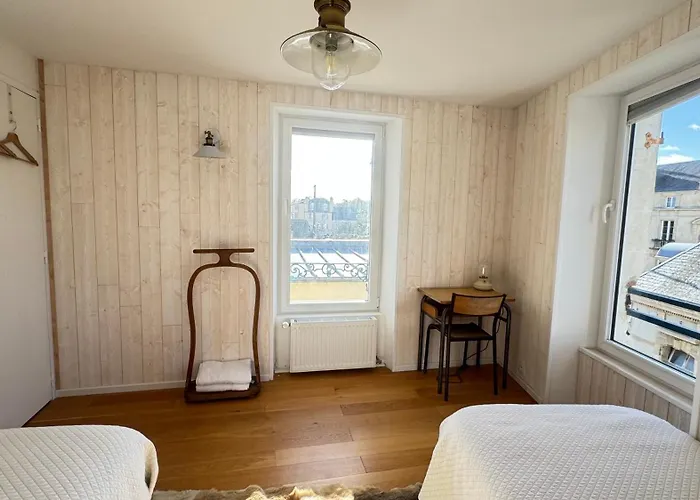 La Vigie - Maison En Bord De בית הארחה ליון-סור-מר