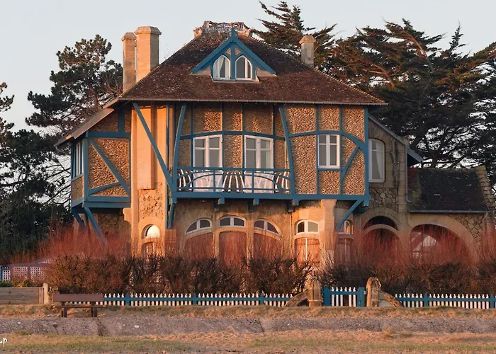 בית הארחה La Vigie - Maison En Bord De *